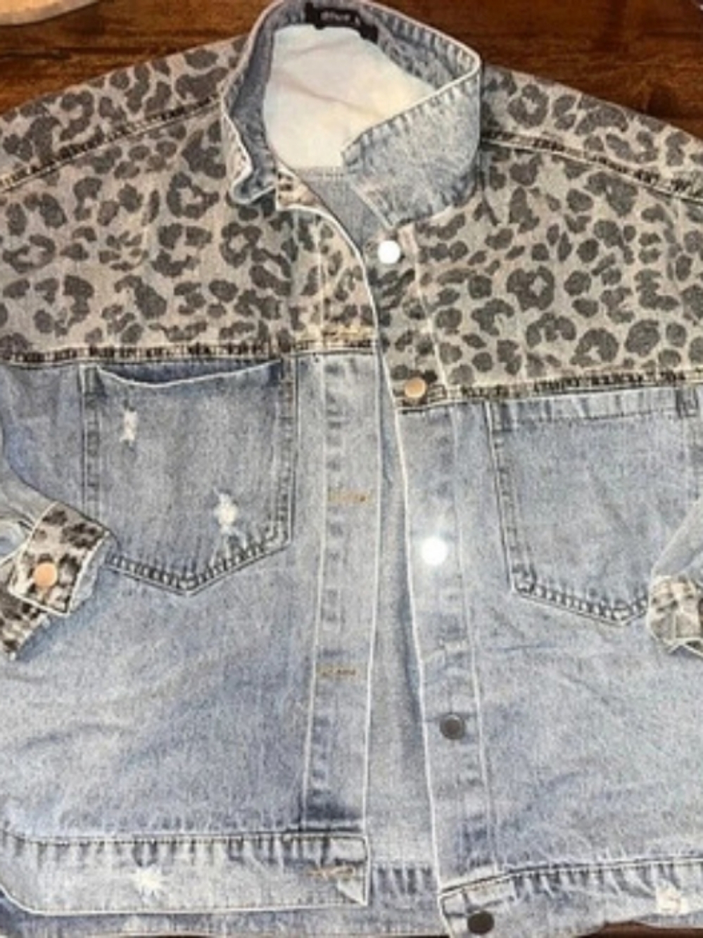 Blue B Collection Leopard Print Denim Jacket Size Large
